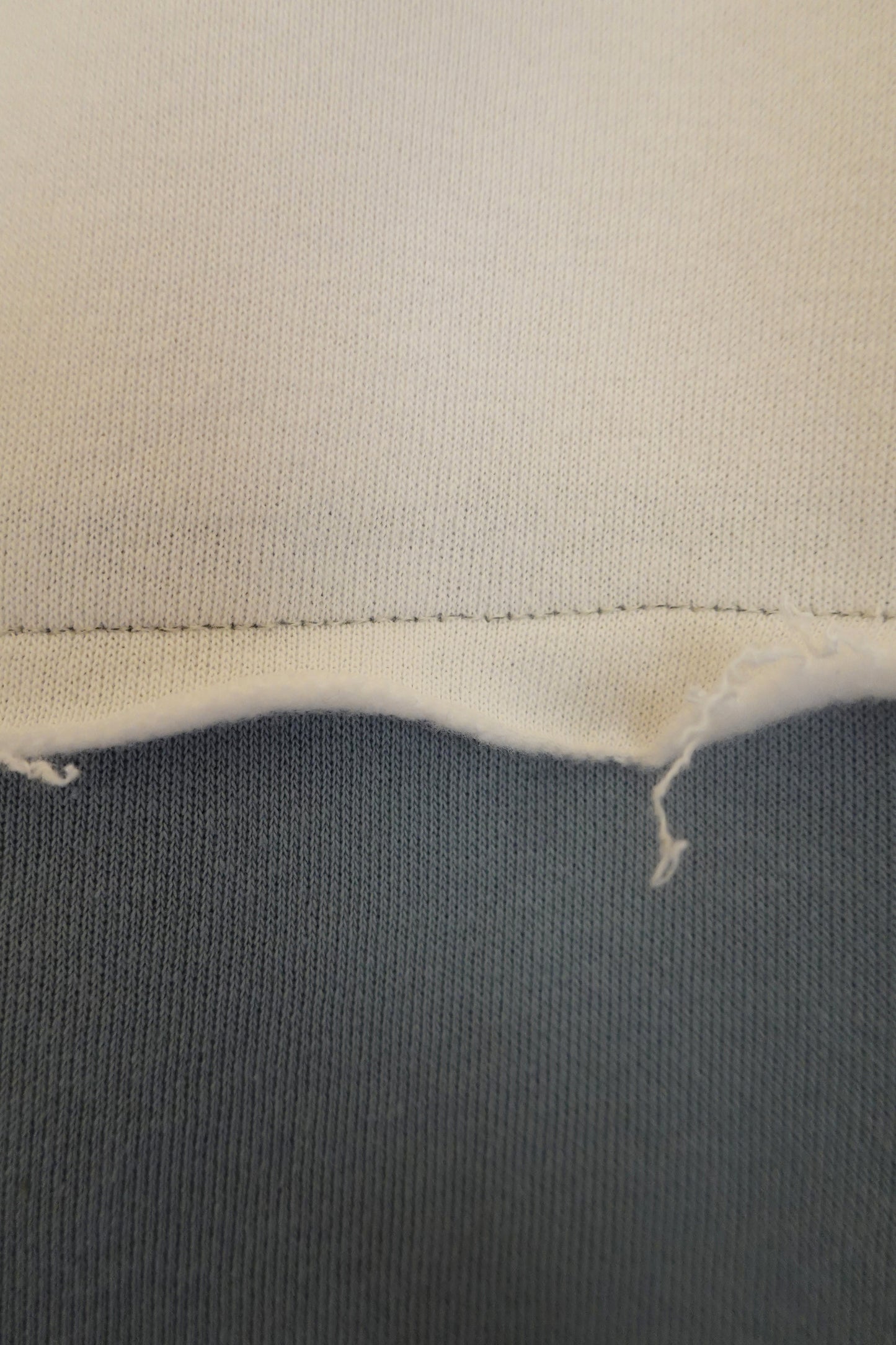 Sweatshirt - White & Petrol