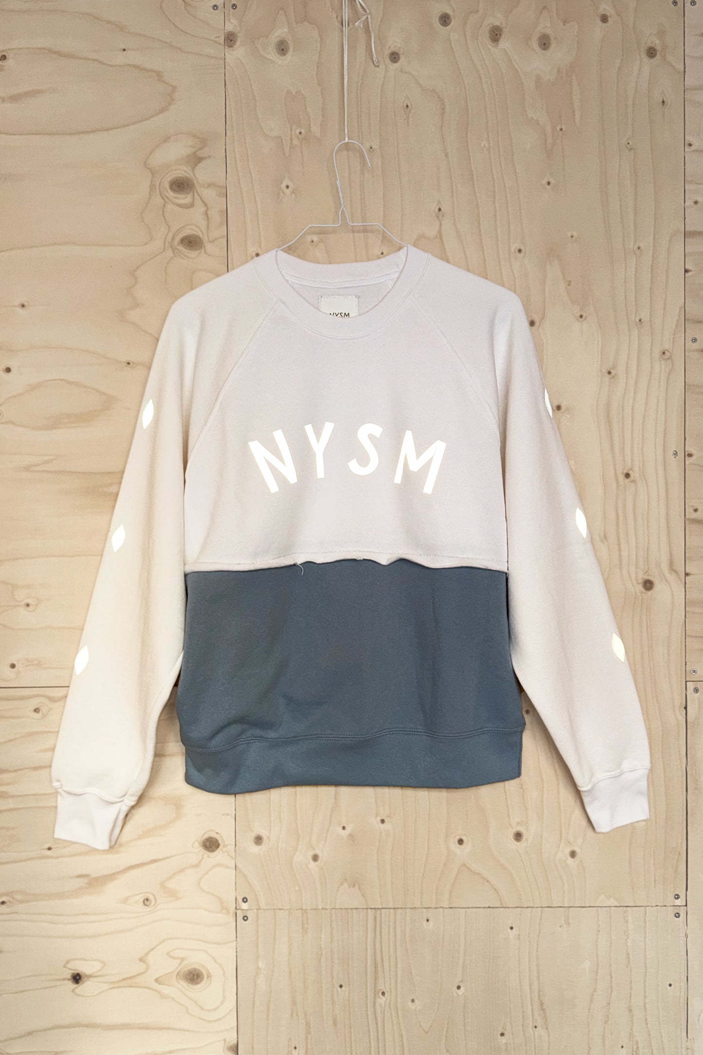 Sweatshirt - White & Petrol