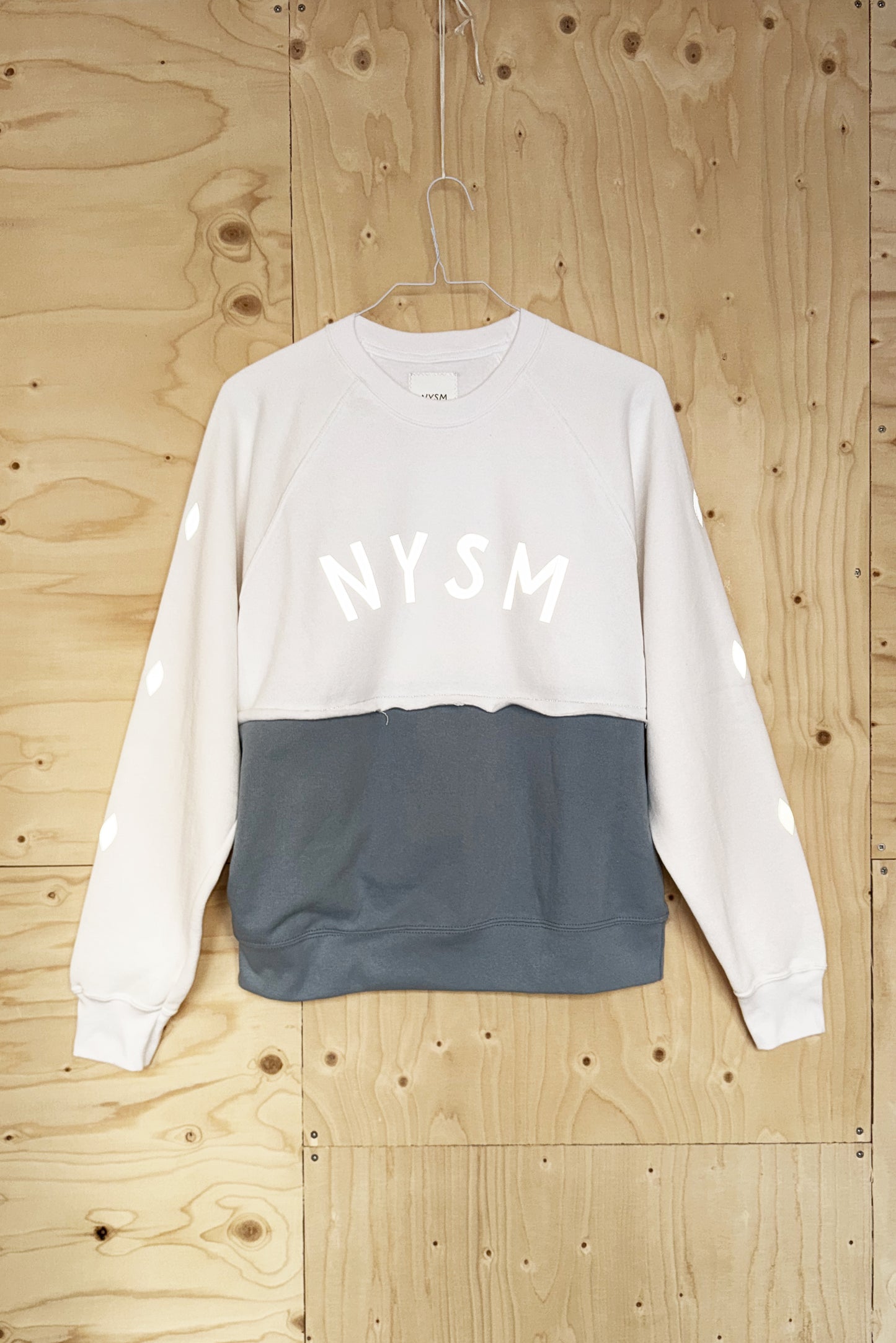 Sweatshirt - White & Petrol