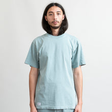 Load image into Gallery viewer, Le T Shirt Green

